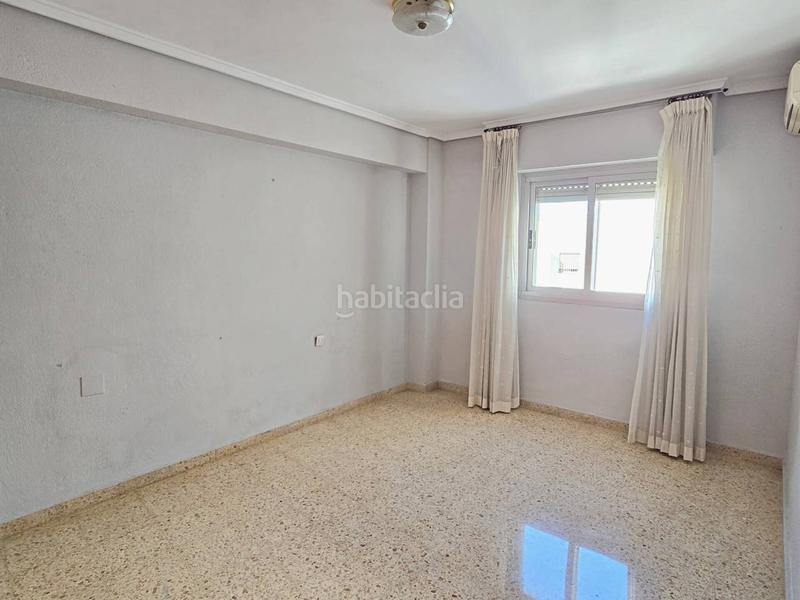 Foto 0bffd58a-2e2d-45e4-b4c1-f43d04f7ea8e. Pis amb aparcament a Morvedre Valencia