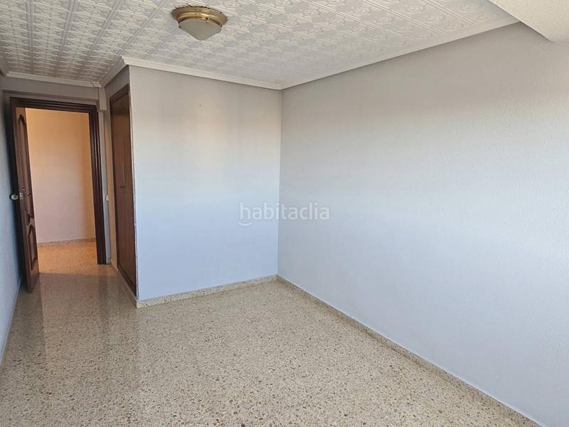 Foto beffb23e-7abf-4724-823f-6ff0ee78bbff. Pis amb aparcament a Morvedre Valencia