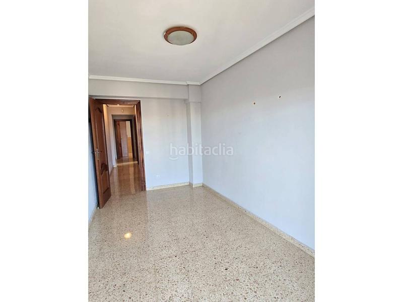 Foto cf0f2a6a-6738-4809-9dc5-56854c0e1807. Pis amb aparcament a Morvedre Valencia