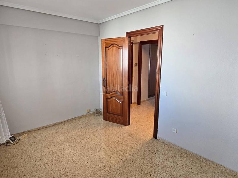 Foto eceb4b42-23d5-47b7-92f8-c2f5ae9567ac. Pis amb aparcament a Morvedre Valencia