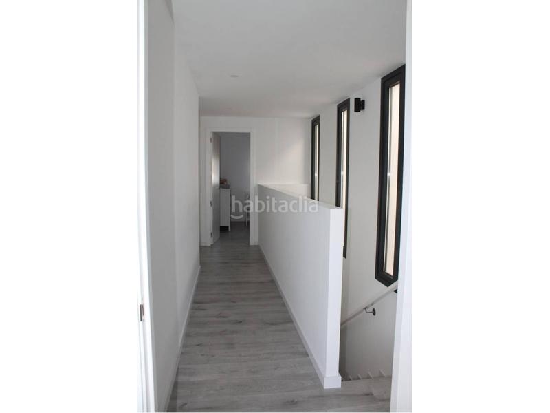 Foto 84619d02-e942-431f-9646-40f9e1366509. Location maison jumelée avec parking piscine dans Torre en Conill-Cumbres de San Antonio Bétera