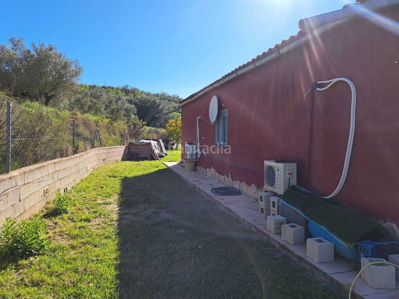 Foto 10a48b20-4b0b-46c5-832c-3ab7944a3927. Xalet amb calefacció a Alcosser