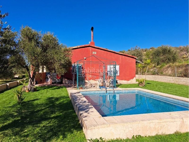 Foto 697f393f-bb16-4f1e-8d76-193cd99ff974. Xalet amb calefacció a Alcosser