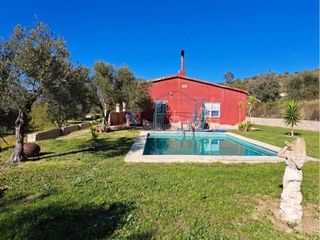 Chalet in Alcosser. Venta de villa en alcosser