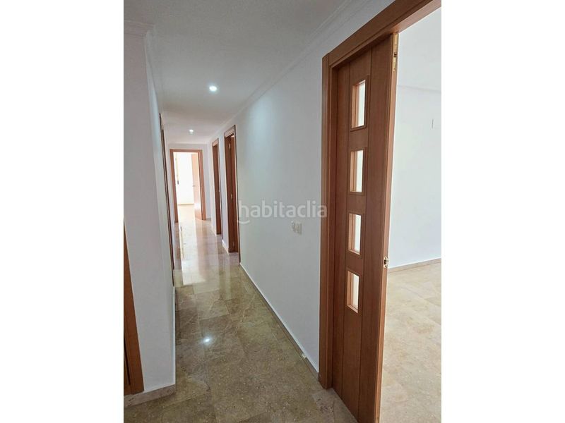 Foto a22e402c-3f99-44ae-aa81-404a19a01a81. Lloguer pis amb calefacció aparcament piscina a Sant Llorenç - Zona Alfahuir Valencia