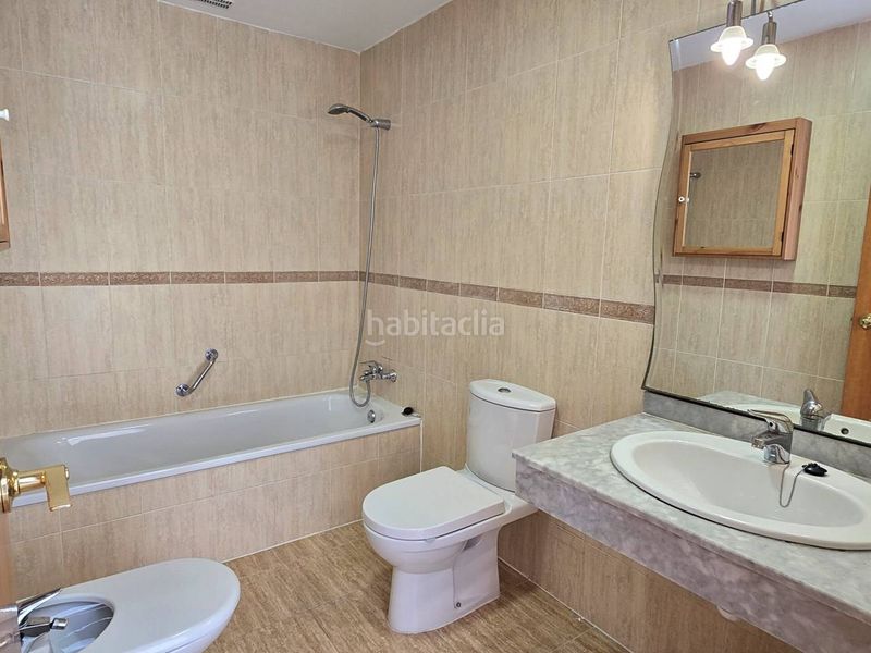 Foto adebfe38-1e3f-4130-b7f2-4d9ee0a2034b. Lloguer pis amb calefacció aparcament piscina a Sant Llorenç - Zona Alfahuir Valencia