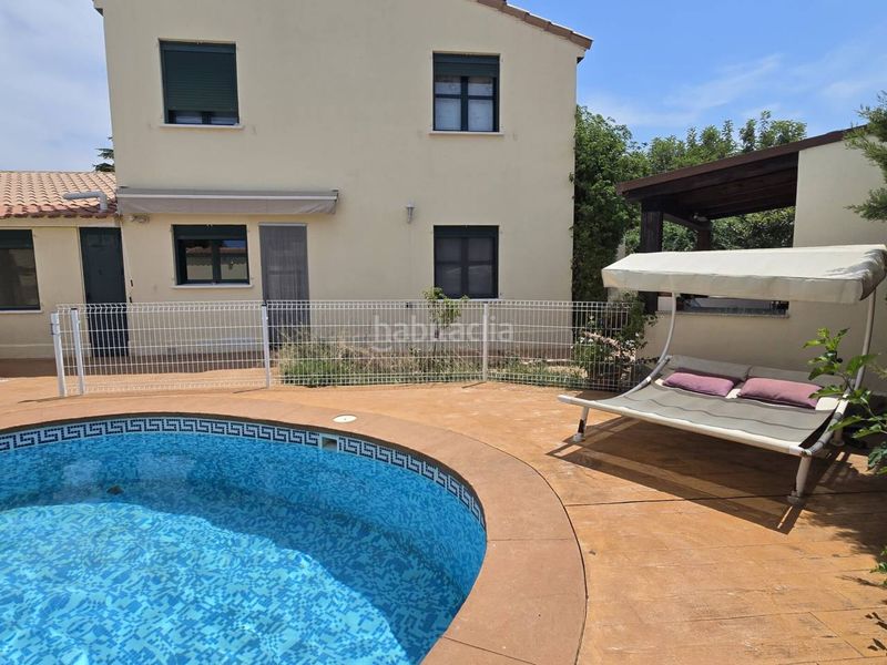 Foto 6220438d-8f90-4446-9257-8daf445ad25c. Lloguer casa amb calefacció piscina a Riba - roja de Túria