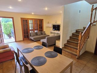 Lloguer Casa aparellada  Avenida neptuno. Chalet pareado en alquiler en playa la pobla de farnals