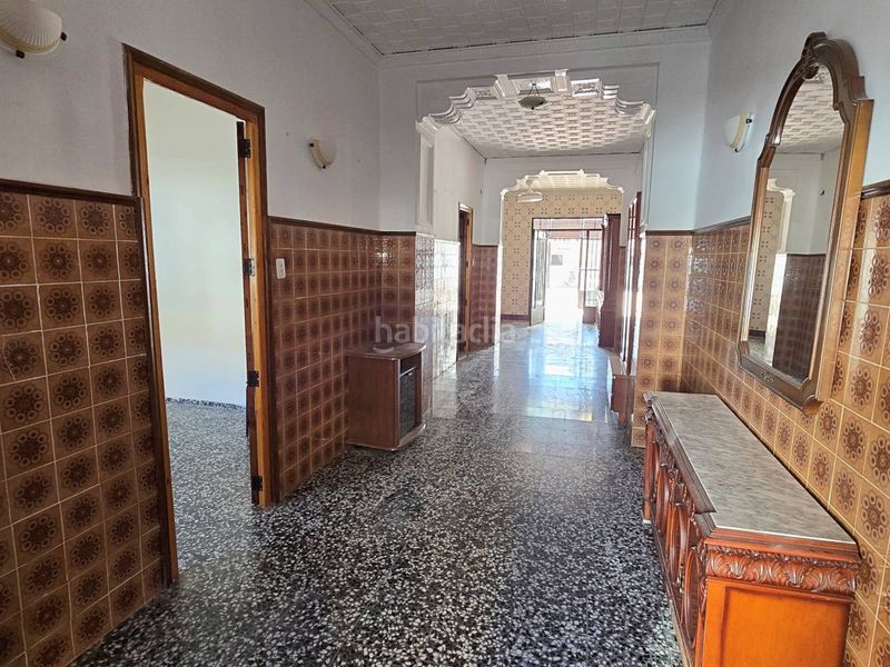 Foto 0a3dbd7f-3793-4ffc-a245-2d1ec63fd8d4. Casa adossada a Moncada