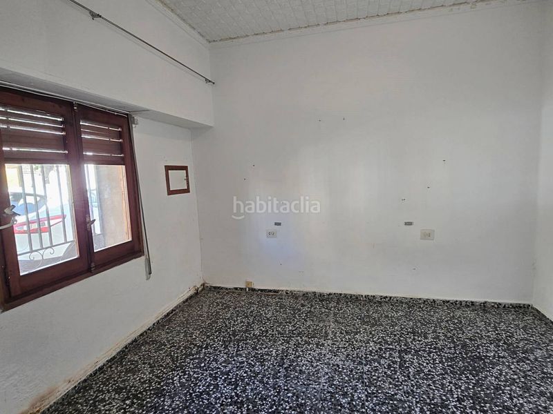 Foto 424673f4-165c-4d76-ade6-fc34af988e0c. Casa adossada a Moncada
