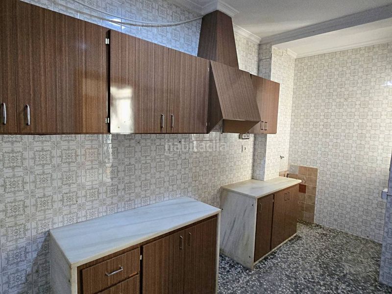 Foto 86098f23-d023-45c1-bc28-3e19f5c9d123. Casa adossada a Moncada