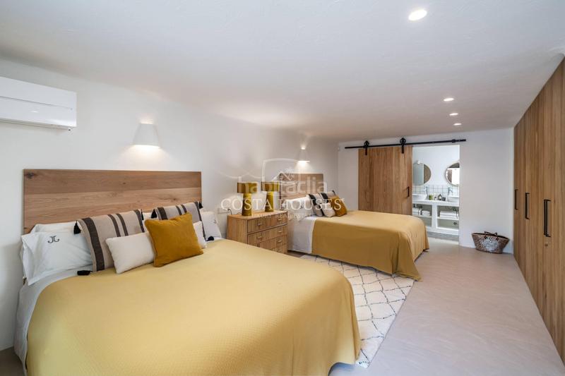 Foto 6f034b1f-7826-4117-9b4f-c511a065744d. Chalet con riscaldamento parcheggio piscina in El Portet-Pla del Mar Moraira