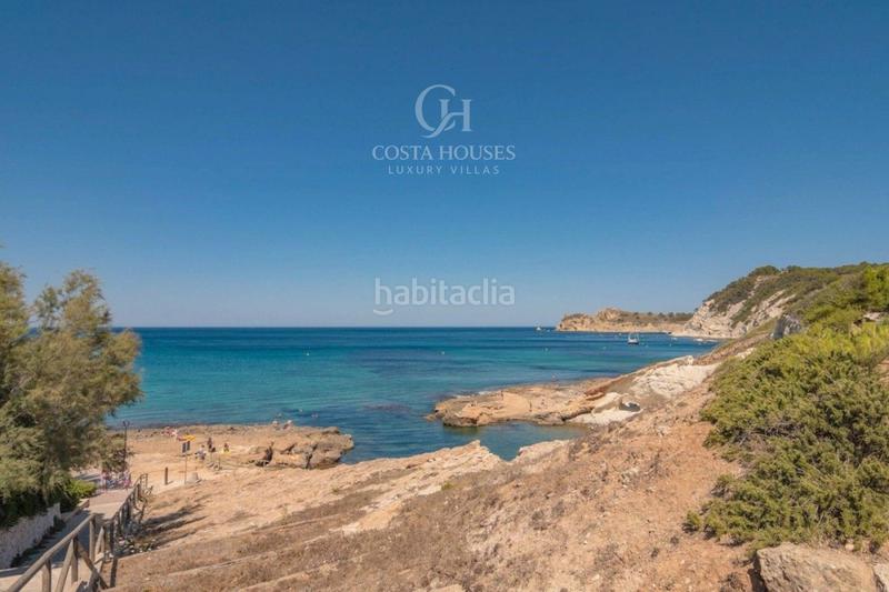 Foto 591f6abd-182a-4006-bb3f-cf0eac6237a9. Chalet finca cala exclusiva propiedad frente al mar en jávea con posibilidad de desarrollo en Xàbia