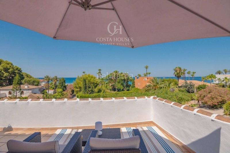 Foto 9f61c4f7-f1a4-4e49-b9e6-d30217a4be66. Chalet finca cala exclusiva propiedad frente al mar en jávea con posibilidad de desarrollo en Xàbia