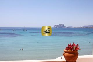 Chalet à El Portet-Pla del Mar. Villa exclusiva en primera línea de mar  moraira, costa blanca n
