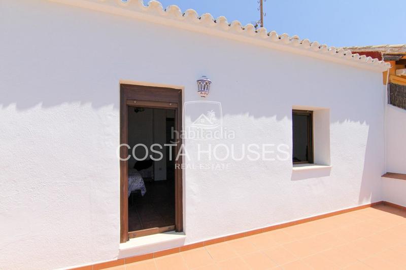 Foto 999d7441-8dbe-4c63-8f26-6531e927a3a0. Xalet amb calefacció aparcament a El Portet-Pla del Mar Moraira