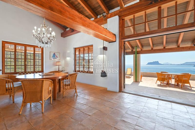 Foto 7a612f80-bb0a-42e0-a9df-51aa00539375. Chalet avec chauffage parking piscine dans El Portet-Pla del Mar Moraira