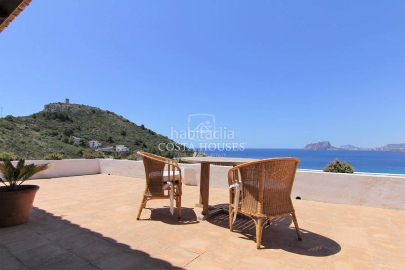 Foto ffeb7329-3290-4c4b-9bd6-f73e75d81753. Chalet avec chauffage parking piscine dans El Portet-Pla del Mar Moraira