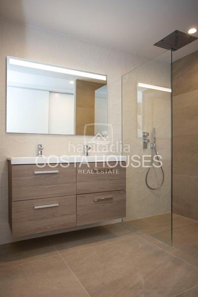 Foto 39ee6fa7-db2a-447d-bbf2-6edbc09e8cb9. Chalet mit heizung parking pool in Paichi Moraira