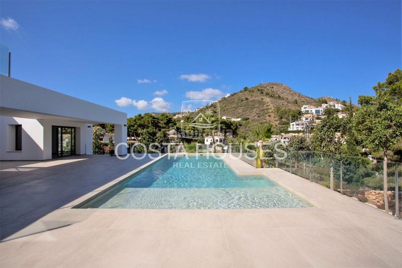 Foto 531b8946-4179-4ff1-a855-df90285569fb. Chalet mit heizung parking pool in Paichi Moraira