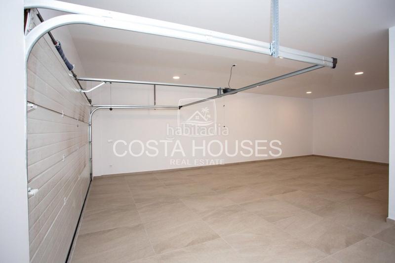 Foto 553b7363-0a29-4c7c-b54f-d4098df0dfee. Chalet mit heizung parking pool in Paichi Moraira