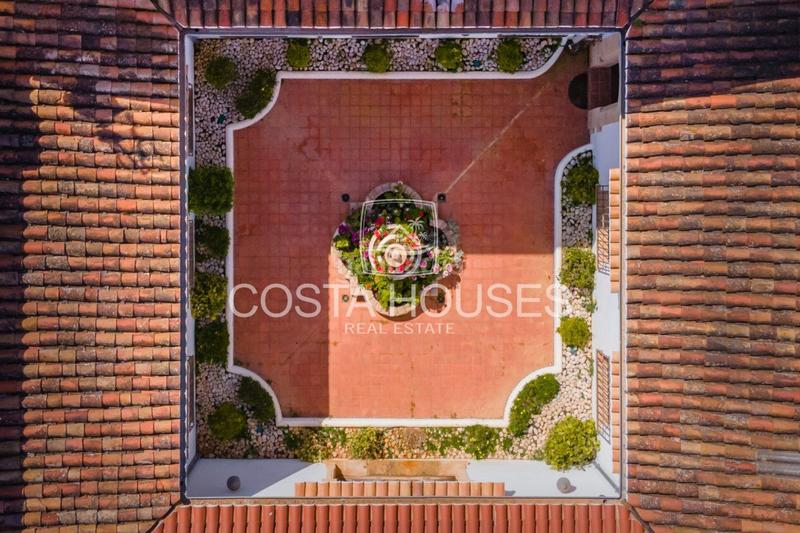 Foto a14805e1-5ff5-4815-9562-205d09a79128. Xalet amb calefacció aparcament piscina a Partida Comunes-Adsubia Xàbia