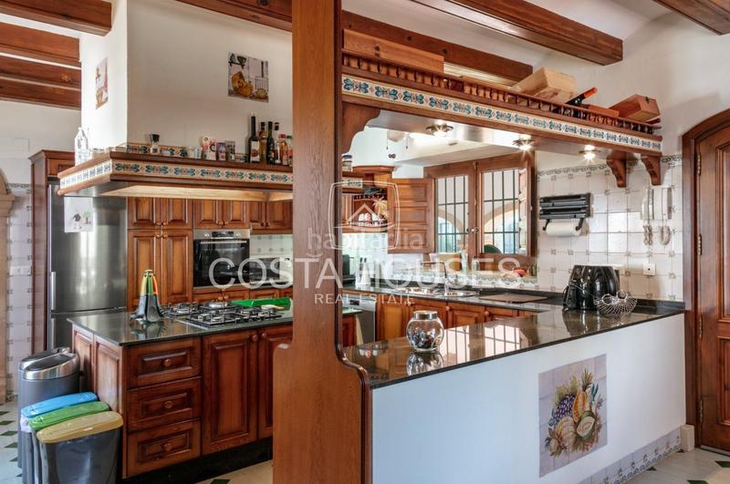 Foto ef5fb093-0b70-40ac-ad6d-c824187a589e. Xalet amb calefacció aparcament piscina a Partida Comunes-Adsubia Xàbia