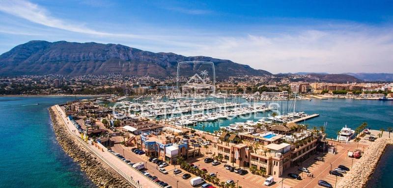 Foto 95f37a27-9f97-445c-9bb8-6fc3954abc35. Xalet amb calefacció aparcament piscina a Las Rotas / Les Rotes Dénia