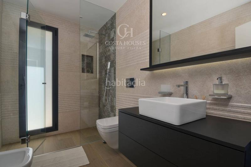 Foto 24258caf-58f7-4850-8c70-ad1a6e4bd947. Chalet villa nueva con vistas al mar en venta en monte olimpo, jávea alicante en Xàbia