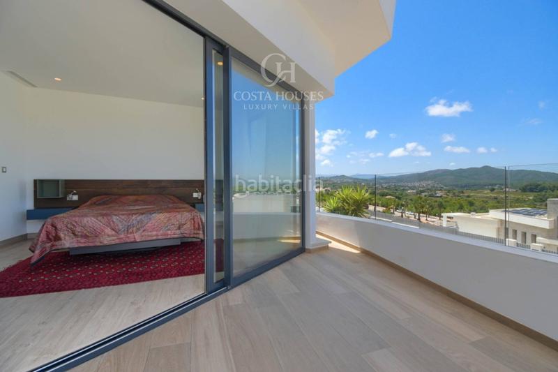 Foto 4f52b060-8c48-449c-b6ac-3ecc937b8b98. Chalet villa nueva con vistas al mar en venta en monte olimpo, jávea alicante en Xàbia