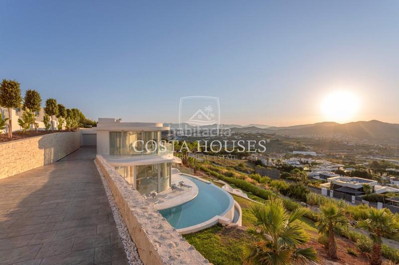 Foto 921ce1e1-2a0f-46b8-9caa-8b15ae422b39. Chalet villa centauro residencia futurista de lujo con vistas al mar en jávea, alicante costa blanca en Xàbia