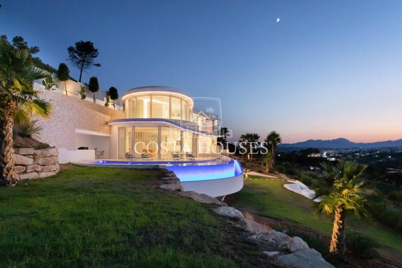 Foto b1ec29af-6639-481f-9ea1-6faab4838155. Chalet villa centauro residencia futurista de lujo con vistas al mar en jávea, alicante costa blanca en Xàbia