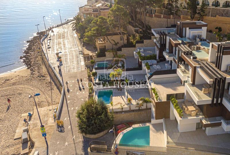 Foto d045377d-502e-45b8-be9f-62ca0eb5df34. Rez-de-chaussée avec chauffage parking piscine dans Benidorm
