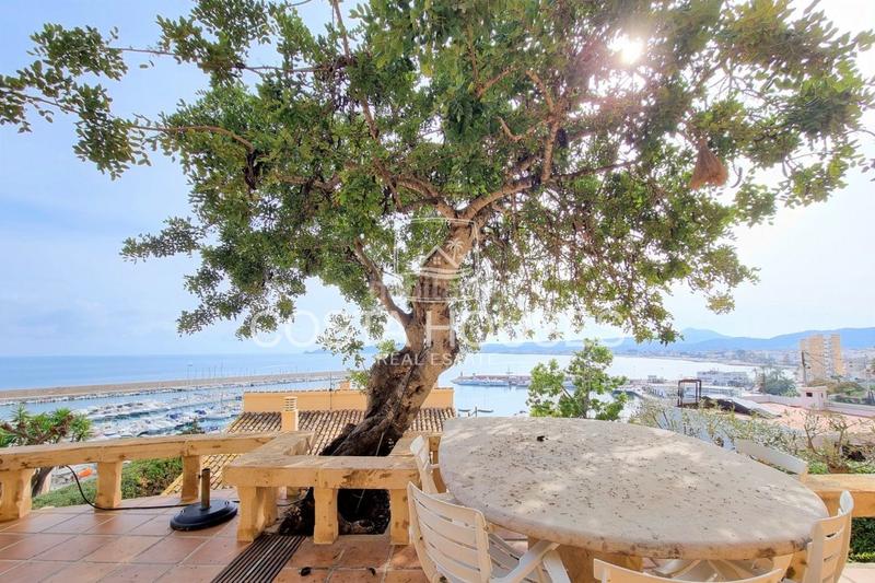 Foto 4866ebb2-b0a1-4566-ba4e-54cc8df89aa6. Chalet mit heizung parking pool in Puerto Xàbia