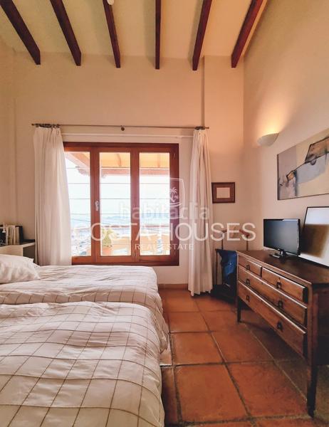 Foto 8fb3a91a-88a0-4dbc-9aec-ce3054225a2f. Chalet mit heizung parking pool in Puerto Xàbia