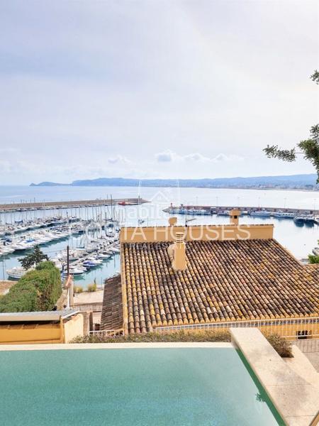 Foto a5883041-0baf-40d4-a008-73c7463acf81. Chalet mit heizung parking pool in Puerto Xàbia