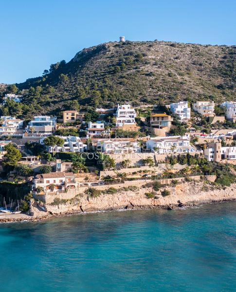 Foto 140119a7-35b3-45c2-a198-b0b58dcddb2d. Chalet with heating parking pool in El Portet-Pla del Mar Moraira