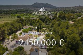 Xalet a Partida Comunes-Adsubia. Finca ibicenca junto al golf  privacidad y autenticidad en jávea