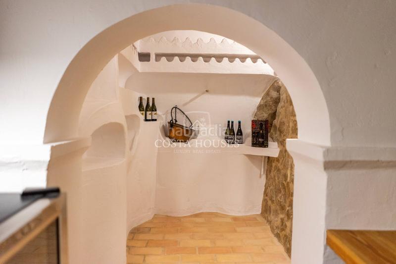 Foto 176dfd81-d612-4c77-b7ca-981815f56d07. Chalet con riscaldamento parcheggio piscina in El Portet-Pla del Mar Moraira