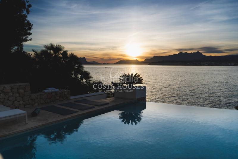 Foto 27ac0ecc-b9d5-4e06-b538-182a32084945. Chalet con riscaldamento parcheggio piscina in El Portet-Pla del Mar Moraira