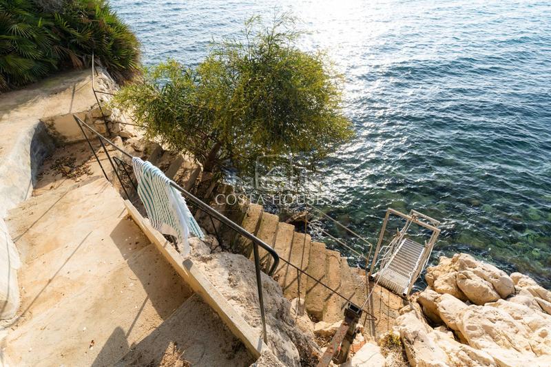 Foto 74af0ed8-03fb-453f-90aa-d2ff3300c10e. Chalet con riscaldamento parcheggio piscina in El Portet-Pla del Mar Moraira