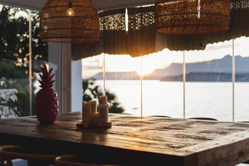 Foto 89c4b672-0081-4efe-a635-f63a73a4f842. Chalet con riscaldamento parcheggio piscina in El Portet-Pla del Mar Moraira