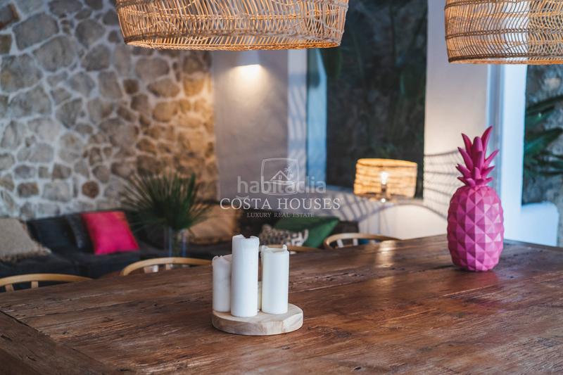 Foto 9f4cb4f8-69be-413e-a130-bc4c0194adea. Chalet con riscaldamento parcheggio piscina in El Portet-Pla del Mar Moraira