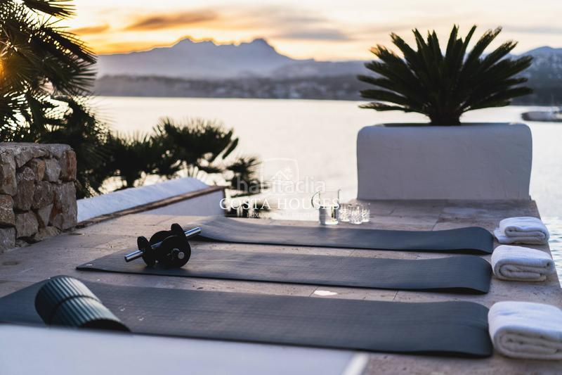 Foto ae3099e6-7225-4c9c-8b16-603e0b6bc2d4. Chalet con riscaldamento parcheggio piscina in El Portet-Pla del Mar Moraira