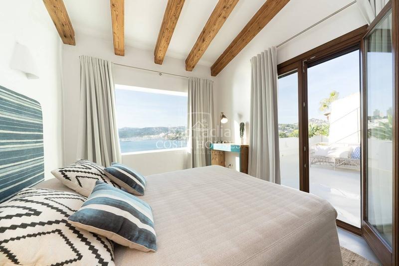 Foto b437229c-3edb-4c20-94f2-a73a7f5612a4. Chalet con riscaldamento parcheggio piscina in El Portet-Pla del Mar Moraira