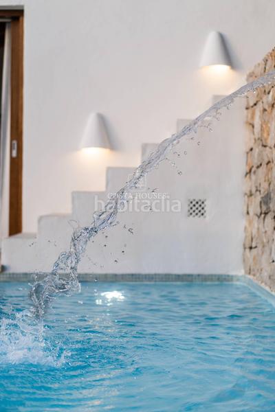 Foto e0cd3bb5-3f31-4ced-97c7-840605b00b53. Chalet con riscaldamento parcheggio piscina in El Portet-Pla del Mar Moraira