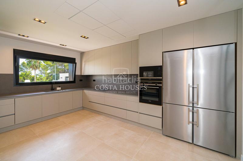 Foto a3a53676-8ab7-4f88-9b9b-a4eab4e1cc4a. Chalet avec chauffage parking piscine dans La Xara-La Sella Dénia