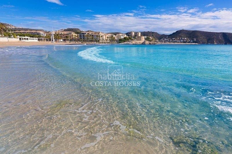 Foto a490507f-a187-47c8-8718-cbd62380556e. Xalet amb calefacció aparcament piscina a Pinar de Advocat-Cometa Moraira
