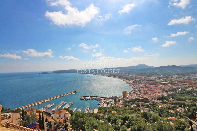 Foto 23a90251-e66e-4191-bd51-2ff5b833c37d. Chalet mit heizung parking pool in La Granadella - Costa Nova Xàbia