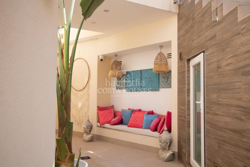 Foto 3082c504-f70b-4dd7-8c4d-7e4682f578dc. Chalet con riscaldamento parcheggio piscina in Paichi Moraira